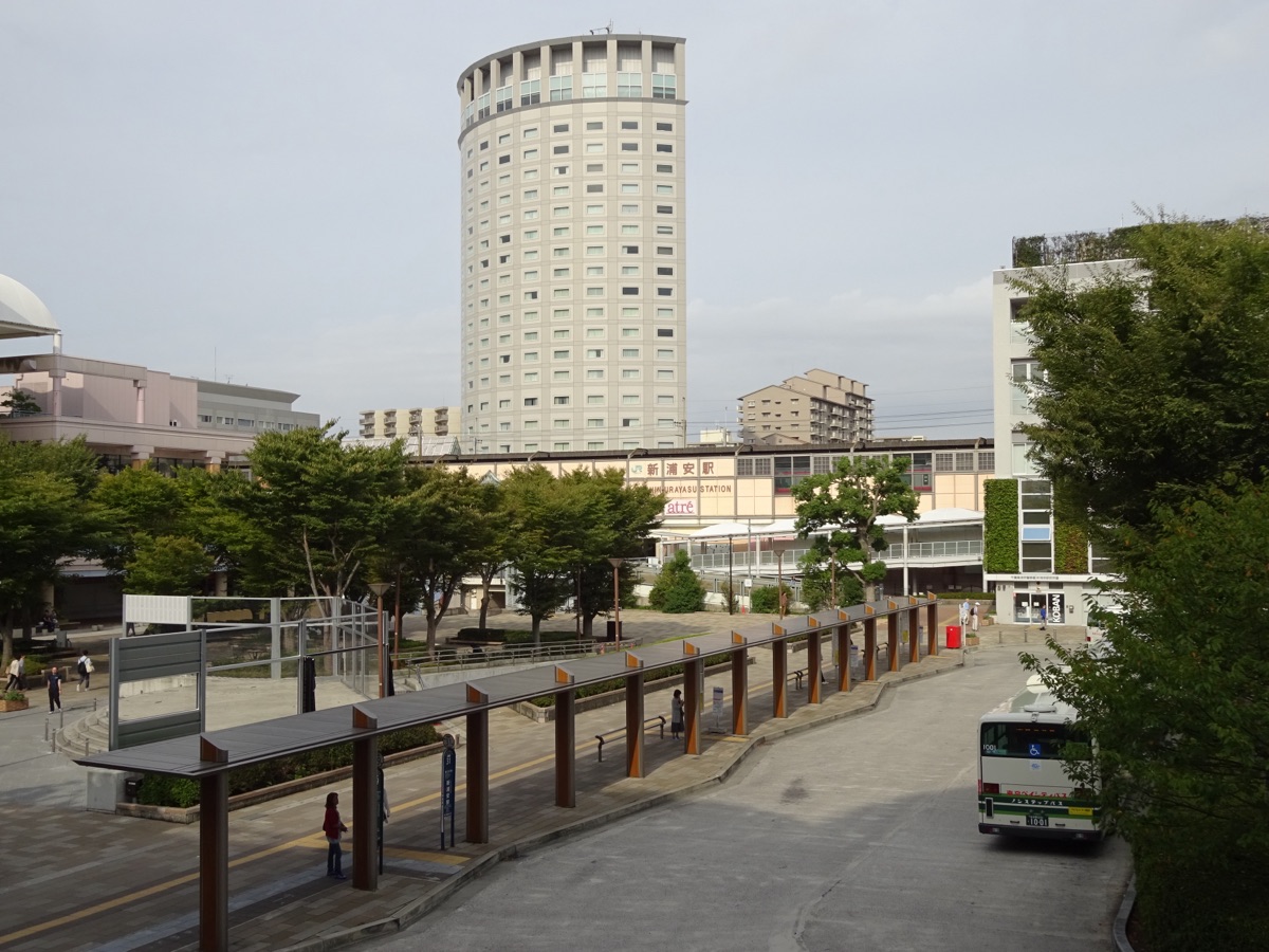 신우라야스 동네 사진